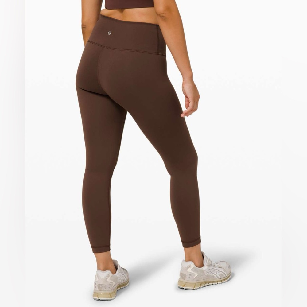 Brown Lululemon wonder under leggings